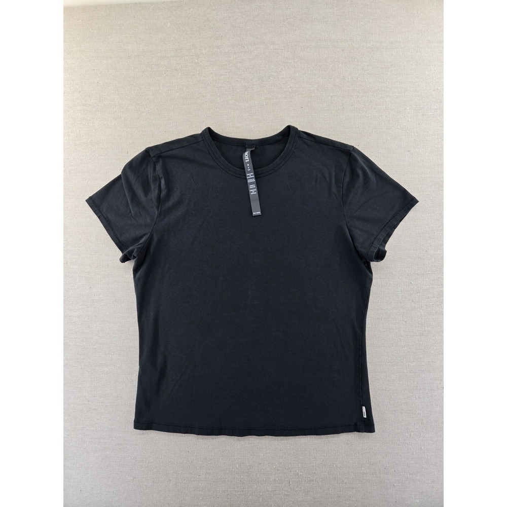 Vuori Women's Small Feather Classic Tee Short Sleeve Black Gray